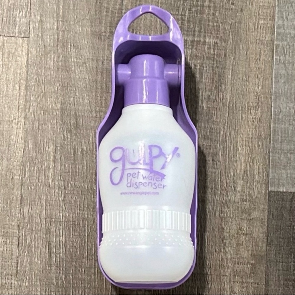 💞 New Gulpy Pet Dog Travel Water Bottle With Dispenser Tray